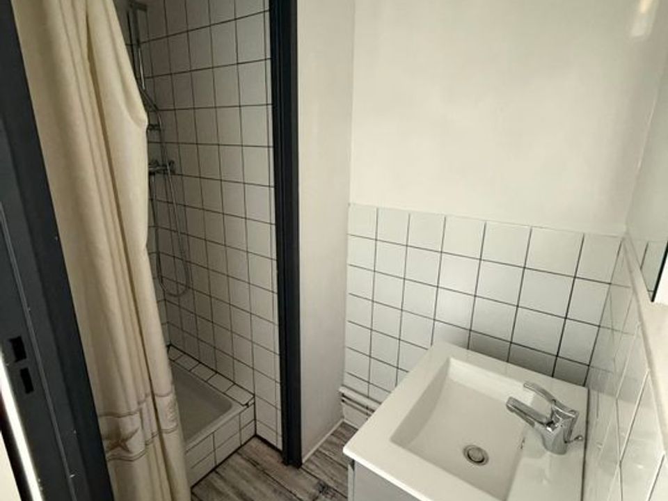 Apartment in Belfort, Territoire de Belfort - photo 3