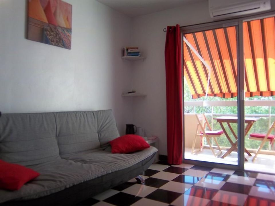Studio in Frejus, Var - photo 4