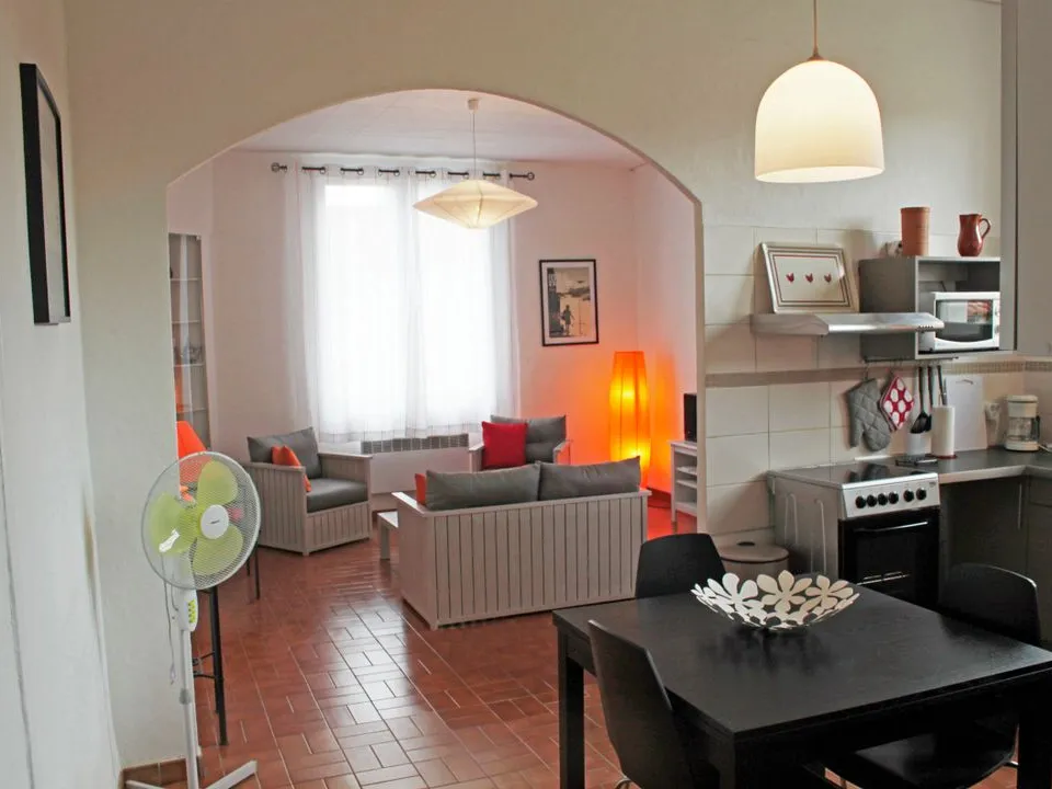 Apartment in Avignon, Vaucluse - photo 4