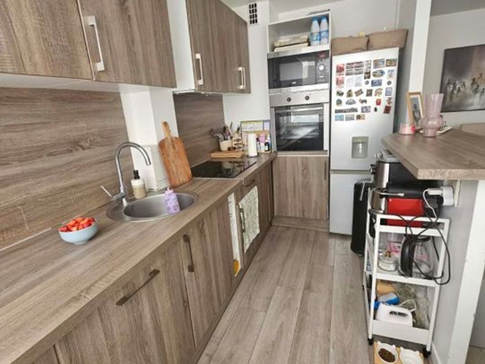 Apartment in Boulogne-Billancourt, Hauts-de-Seine - photo 3