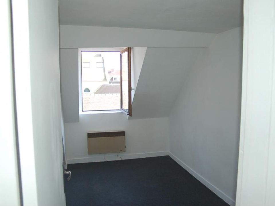 Studio in Compiègne, Oise - photo 2
