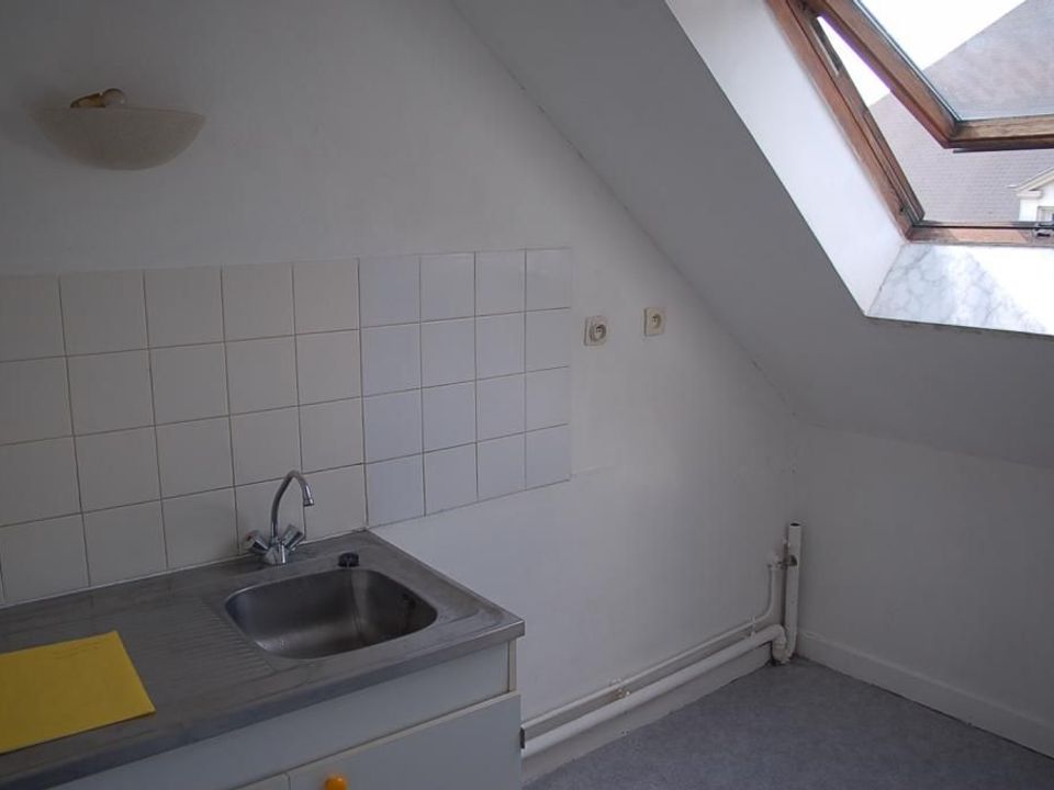 Studio in Compiègne, Oise - photo 4