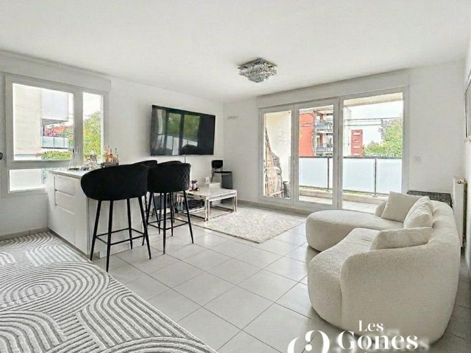 Appartement in Saint-Priest, Rhone - foto 4