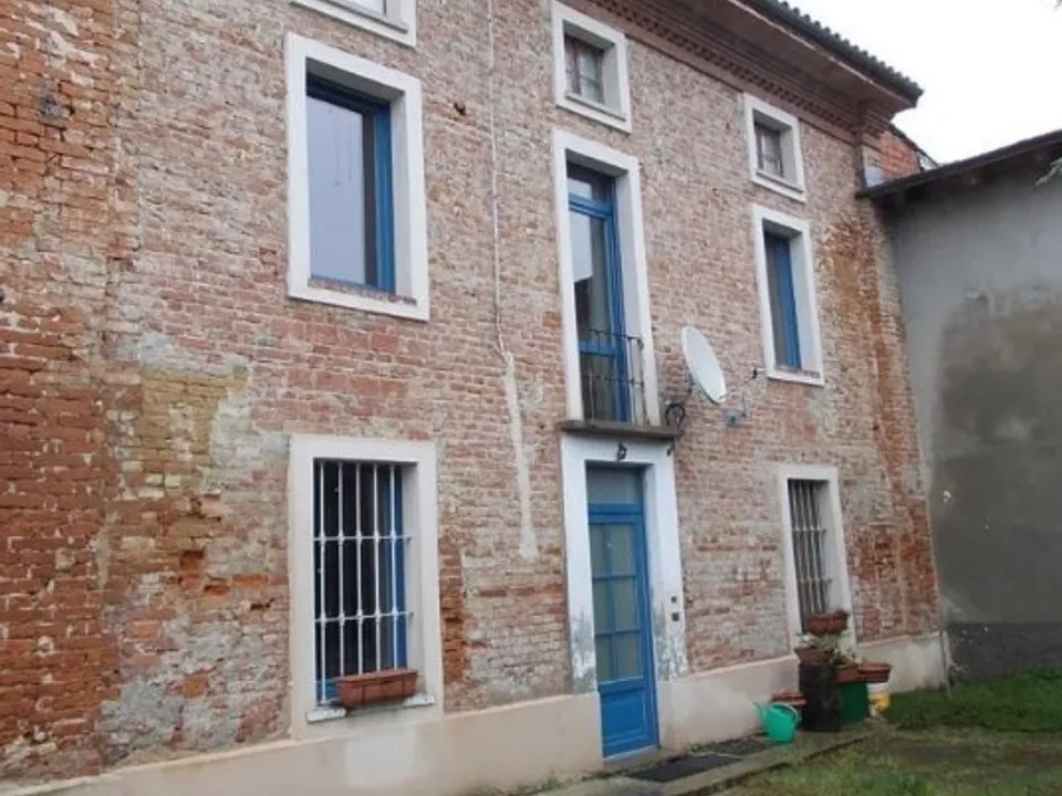 Casa de pueblo en Predosa, Alessandria - foto 1