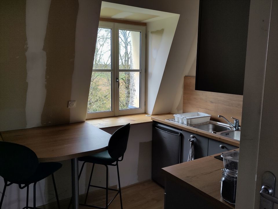 Estudi a Saint-Georges-les-Baillargeaux, Vienne - foto 2