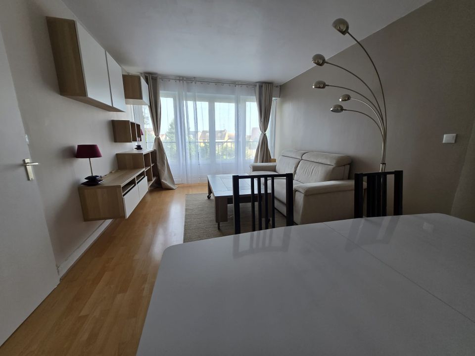 Apartamento en Chennevieres-sur-Marne, Val-de-Marne - foto 2
