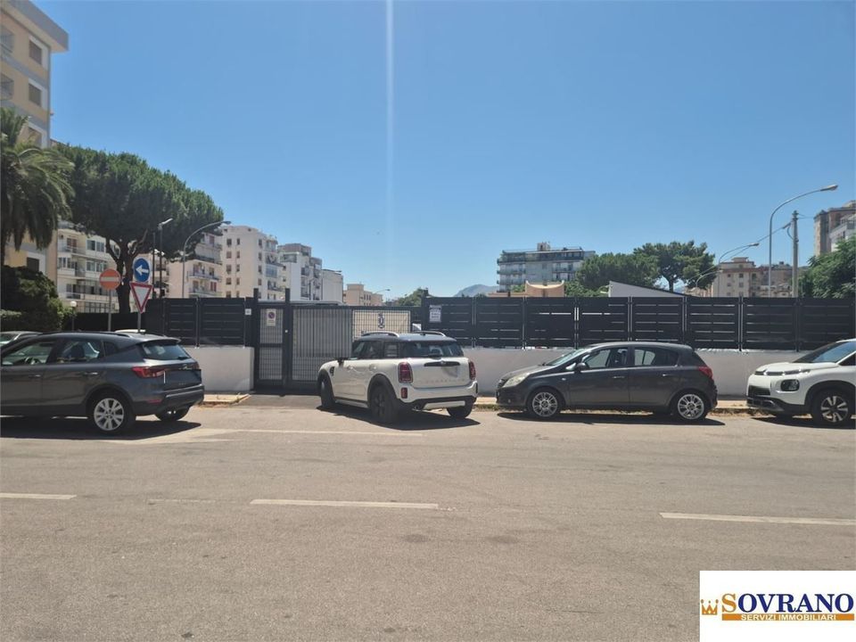 Espai d'estacionament a Palermo, Palermo - foto 1