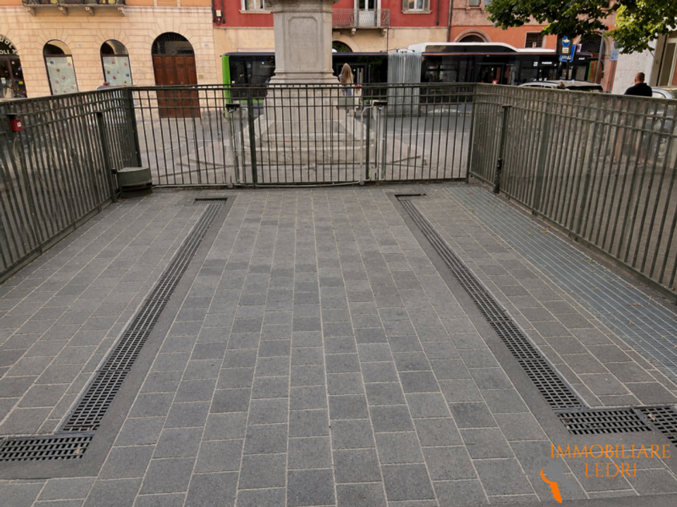 Parkeringsplads i Verona, Verona - foto 3