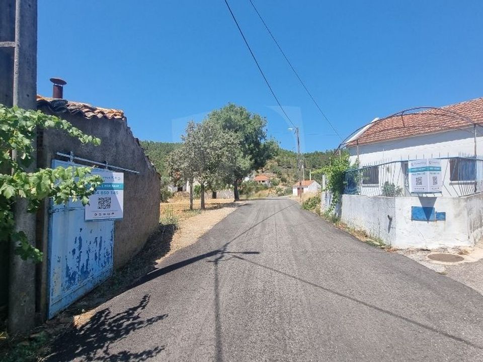 Byhus i Sobreira Formosa e Alvito da Beira, Castelo Branco - foto 1