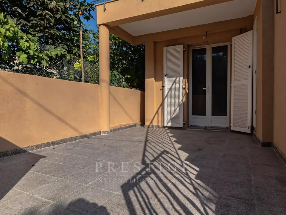 Lejlighed i Juan-les-Pins, Alpes-Maritimes - foto 1