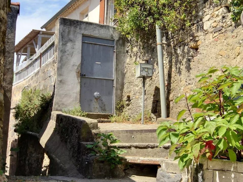 Radhus i Le Teil, Ardeche - foto 4