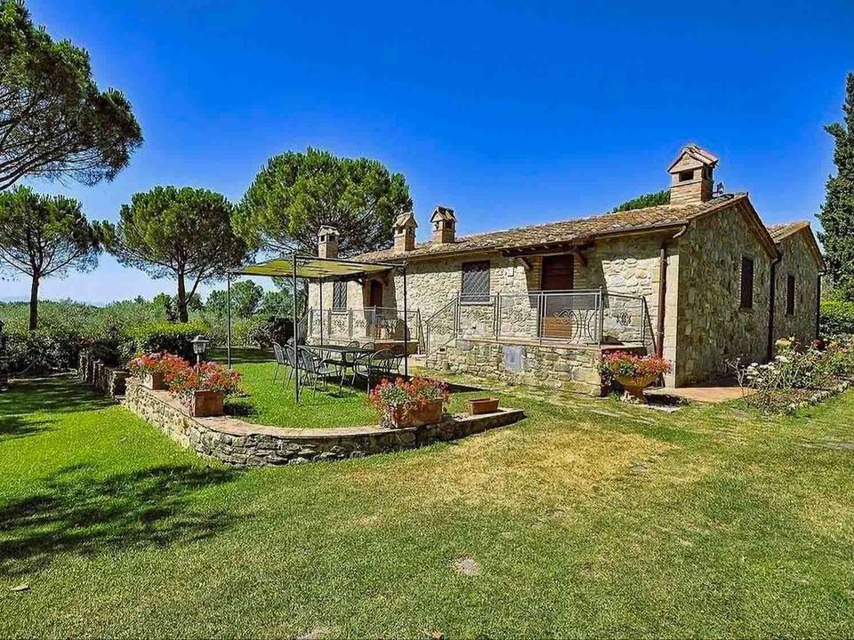 Farm hus i Tuoro sul Trasimeno, Perugia - foto 1