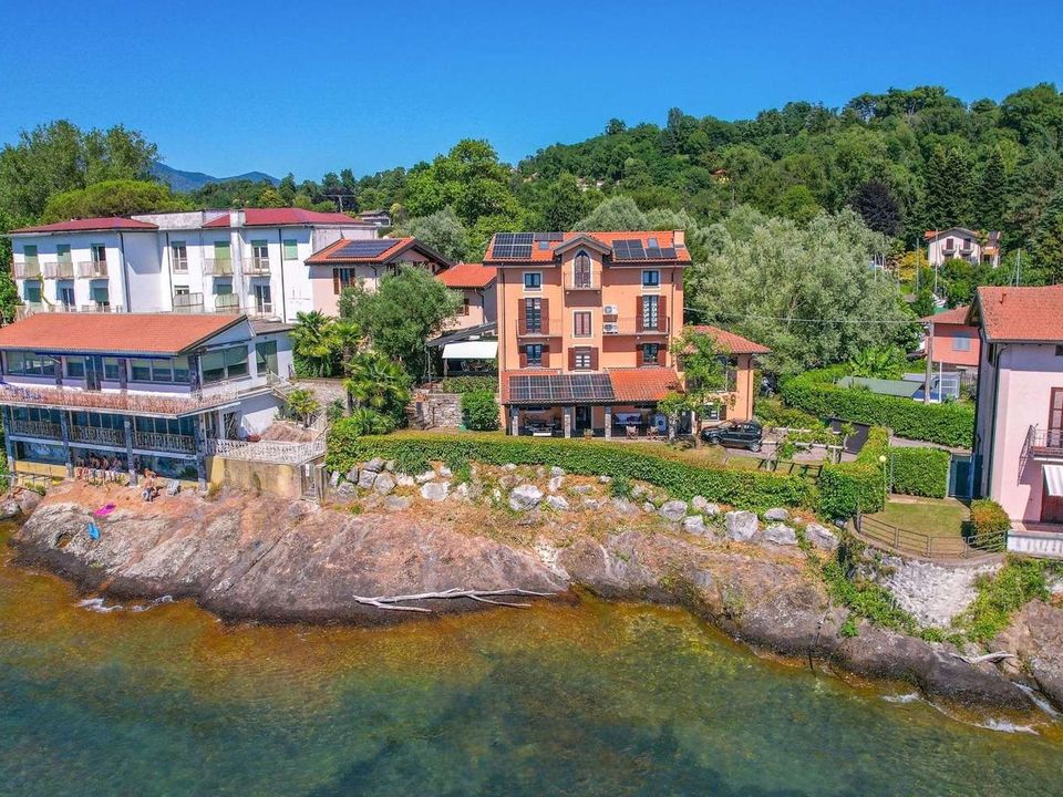 Villa i Leggiuno, Varese - foto 1
