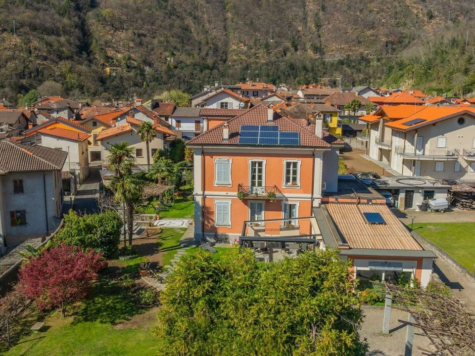Villa in Cannobio, Verbano Cusio Ossola - foto 3