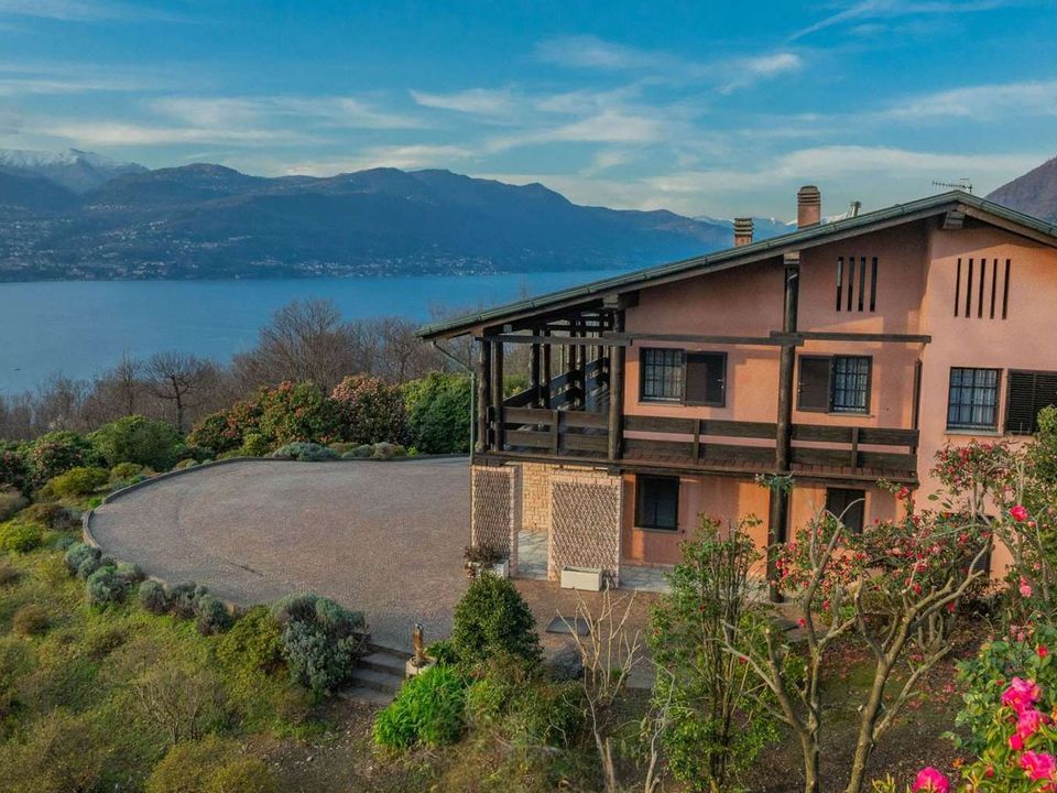 Villa i Laveno-Mombello, Varese - foto 4