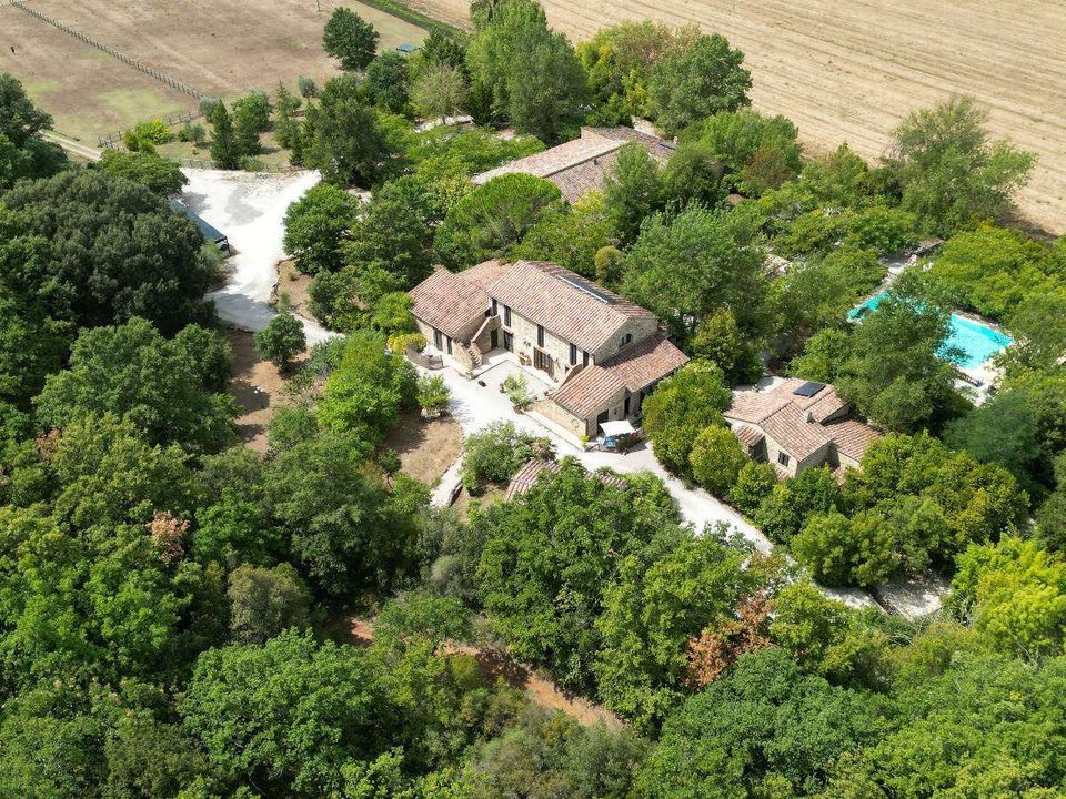 Villa a Follonica, Grosseto - foto 1