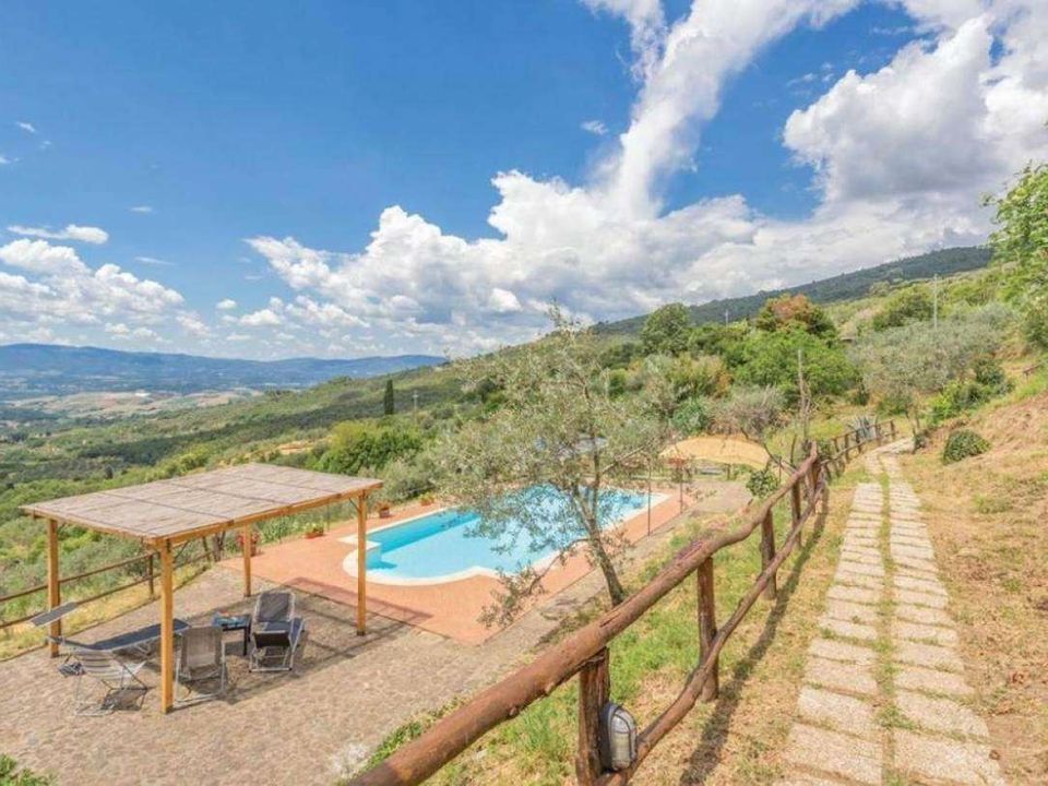 Boerderij in Loro Ciuffenna, Arezzo - foto 1