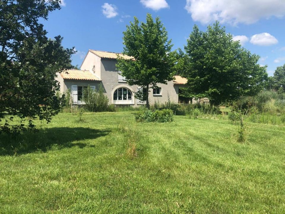 Casa rural em Orgon, Bouches-du-Rhone - foto 1