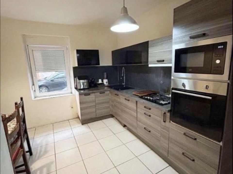 Villa in Villerupt, Meurthe-et-Moselle - foto 1