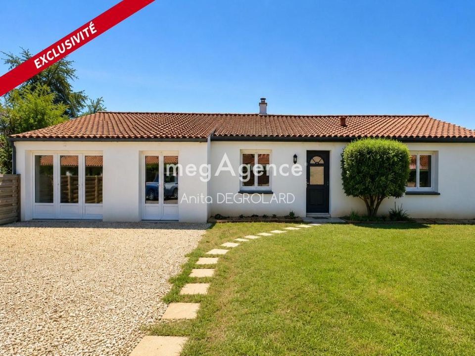 Villa en La Roche-sur-Yon, Vendee - foto 1
