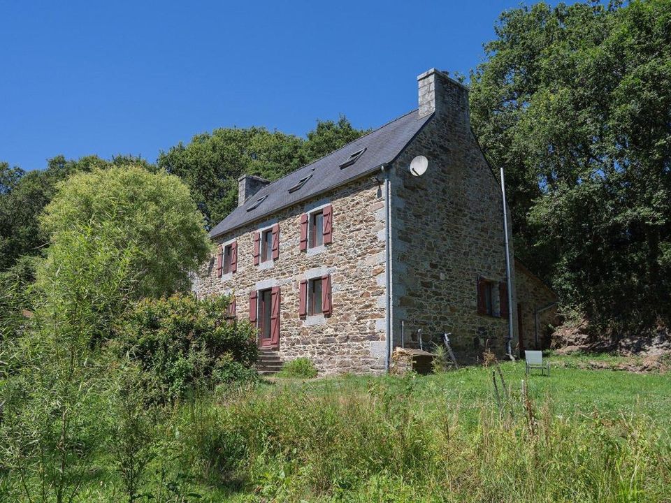 Landhuis in Plougonver, Cotes-d'Armor - foto 1