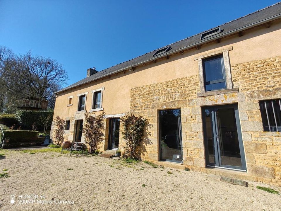 Villa en Saint-Juvat, Cotes-d'Armor - foto 2