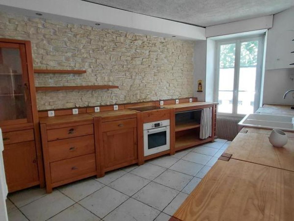 Villa i Saint-Maixent-l'Ecole, Deux-Sevres - foto 3