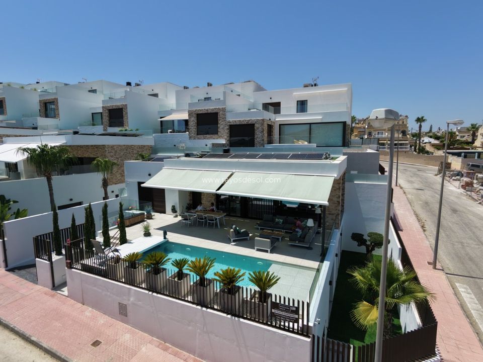 Villa i Ciudad Quesada, Alicante - foto 1