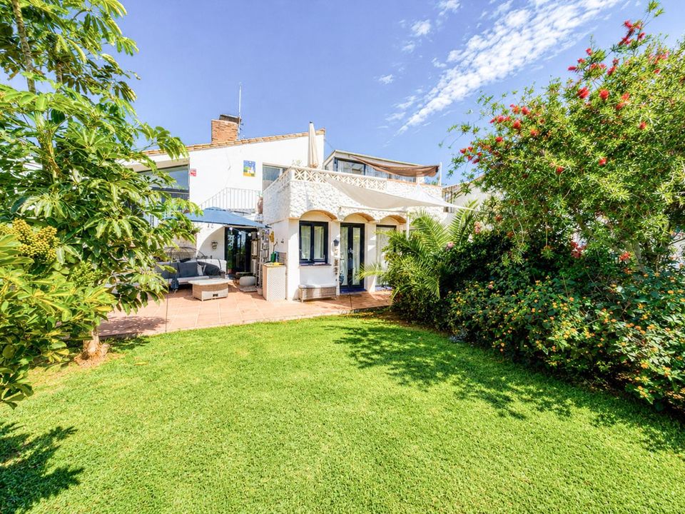 Casa unifamiliar a Estepona, Malaga - foto 2