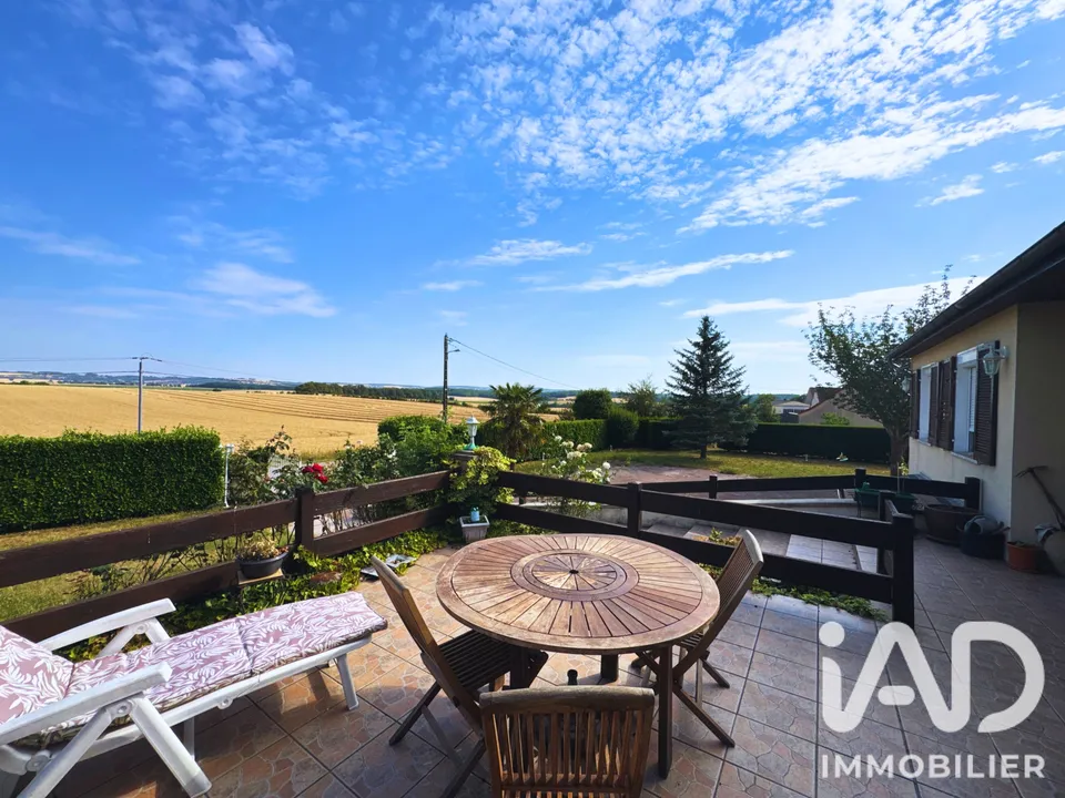 Villa in Donzy, Nievre - foto 1