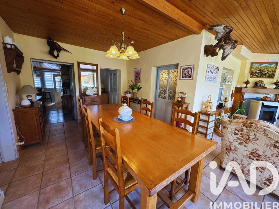 Villa in Sainte-Colombe-des-Bois, Nievre - foto 2
