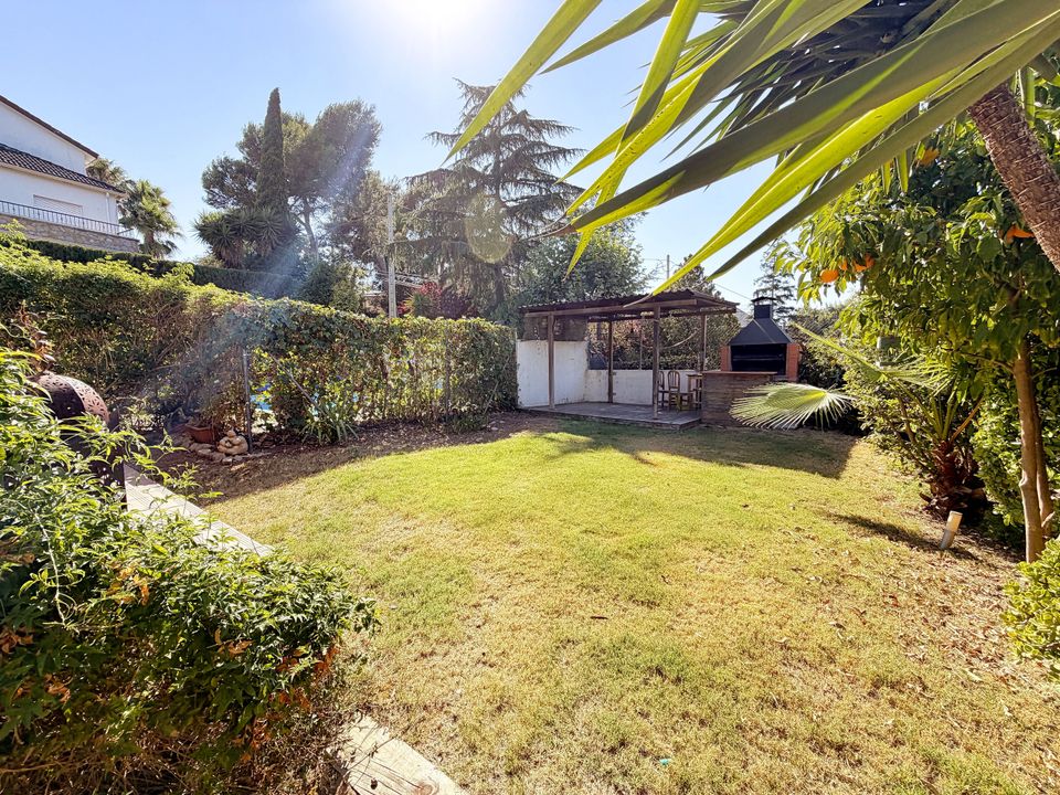Villa a Barcelona, Barcelona - foto 1