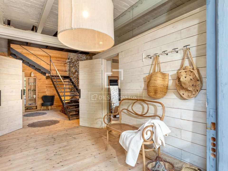 Hus på landet i Orriols, Gerona - foto 1