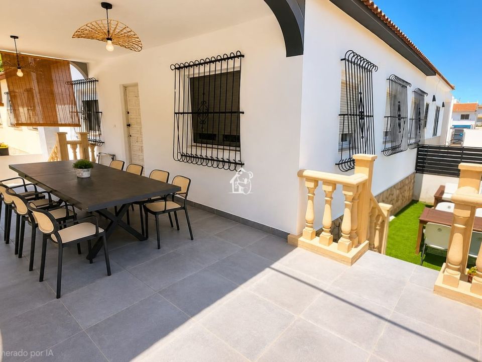 Villa a Torrevieja, Alicante - foto 1