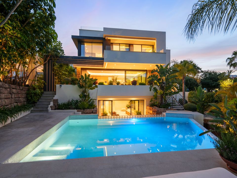 Villa i Estepona, Malaga - foto 1