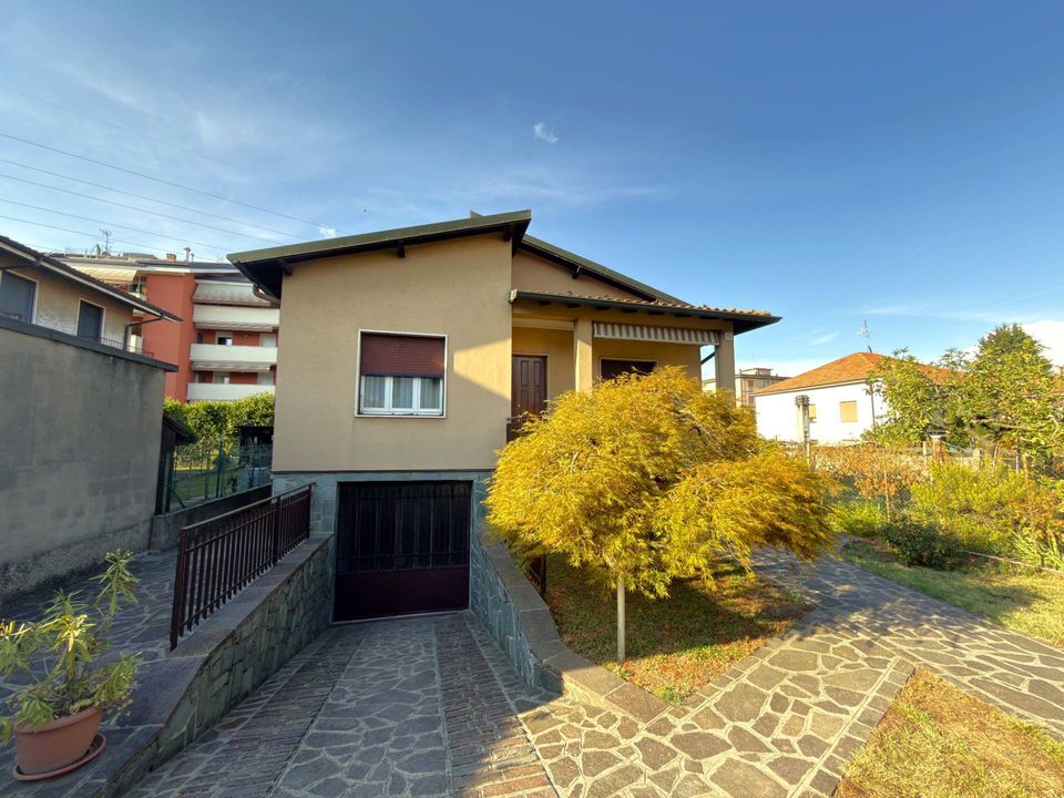 Villa a Trezzo sull'Adda, Milan - foto 1
