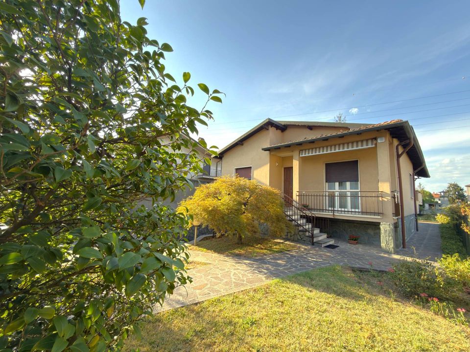 Villa a Trezzo sull'Adda, Milan - foto 2