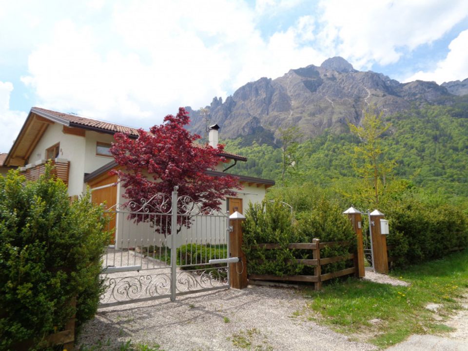 Villa i Altopiano della Vigolana, Trento - foto 1