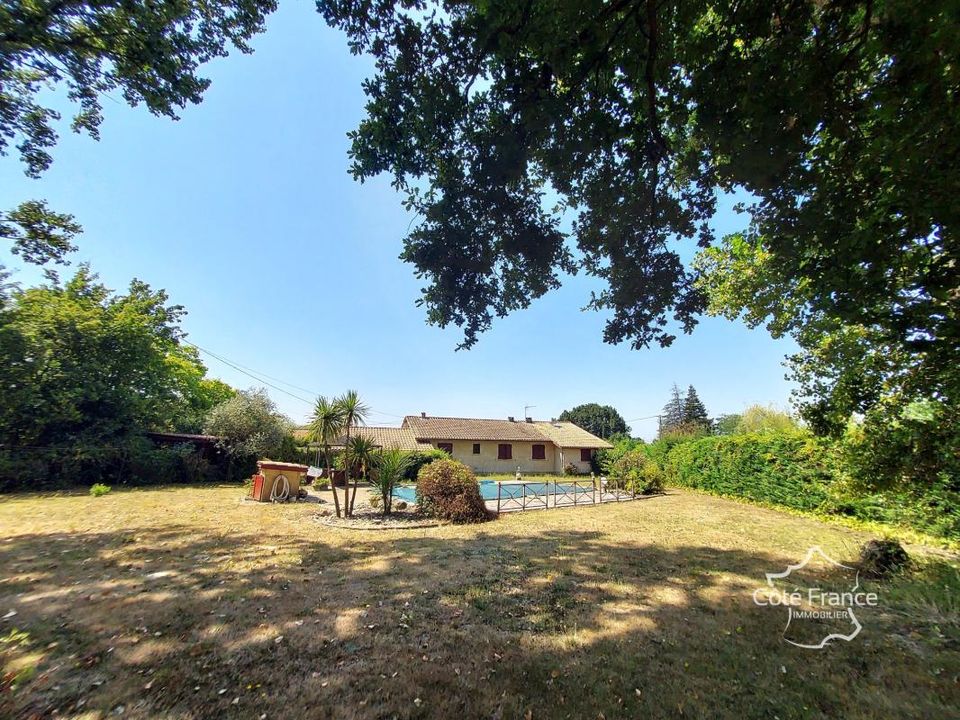 Villa a Cardan, Gironde - foto 1