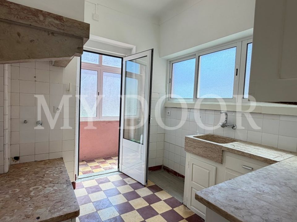Apartment in Moscavide, Lisbon - photo 3