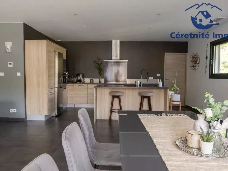 Villa in Arles-sur-Tech, Pyrenees-Orientales - foto 2
