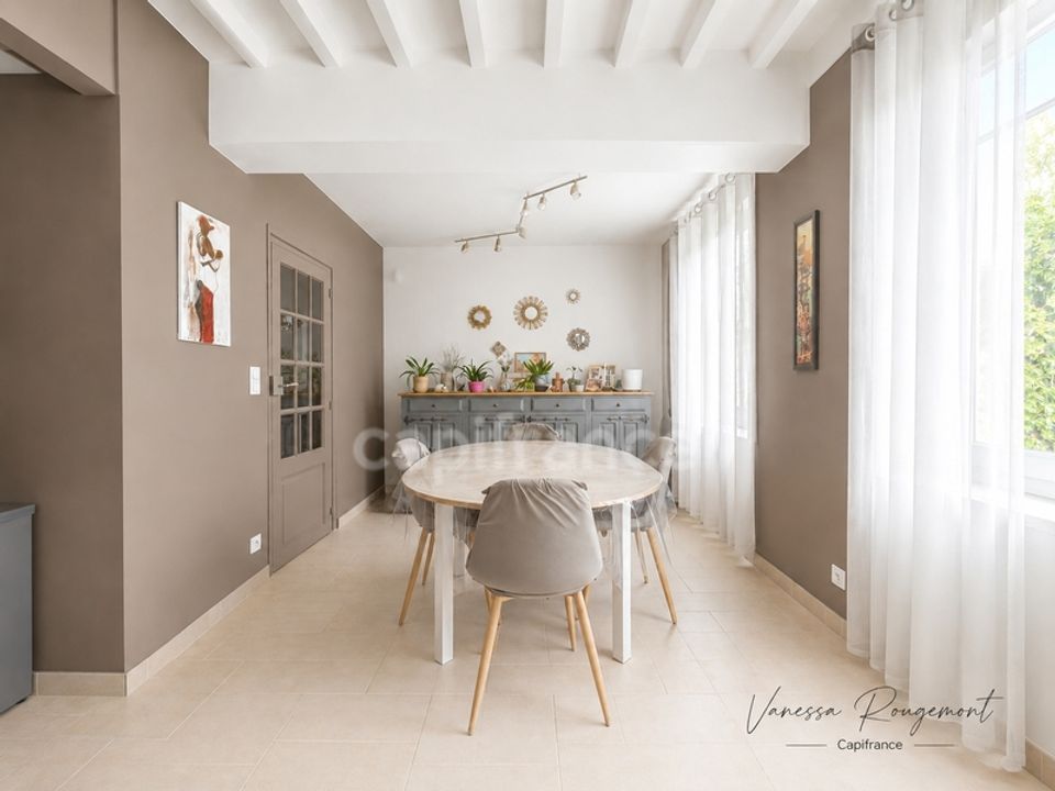 Villa em La Celle-Saint-Cyr, Yonne - foto 3