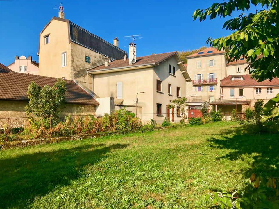 Casa de pueblo en Gex, Ain - foto 2
