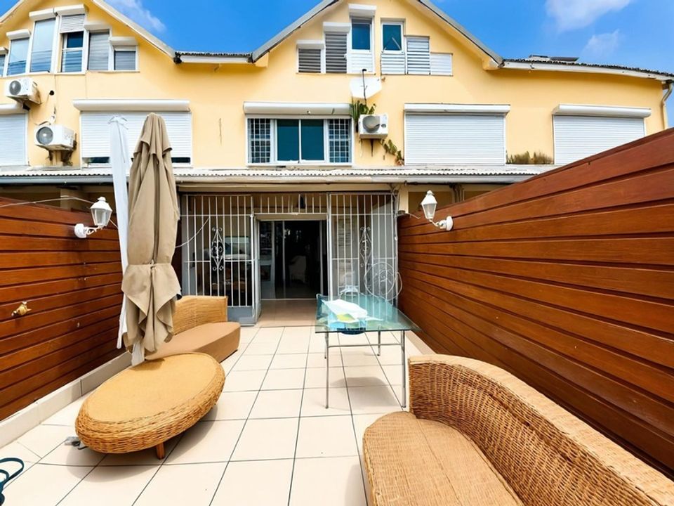Appartement in Petit-Bourg, Guadeloupe - foto 1