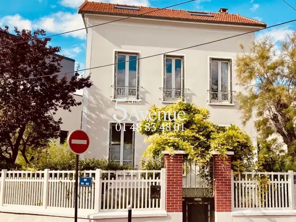 Villa i Saint-Maur-des-Fosses, Val-de-Marne - foto 1