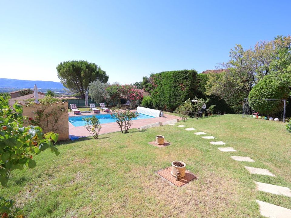 Villa a Villeneuve, Alpes-de-Haute-Provence - foto 1