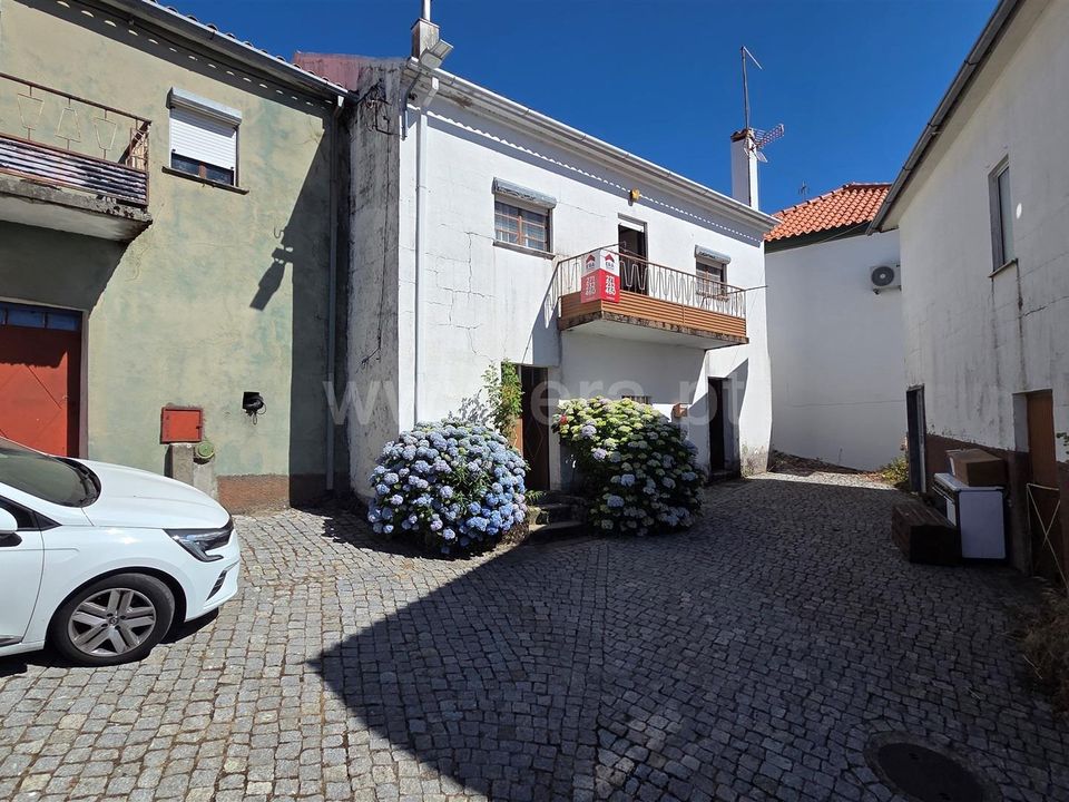 Hus i byn i Guarda, Guarda - foto 3