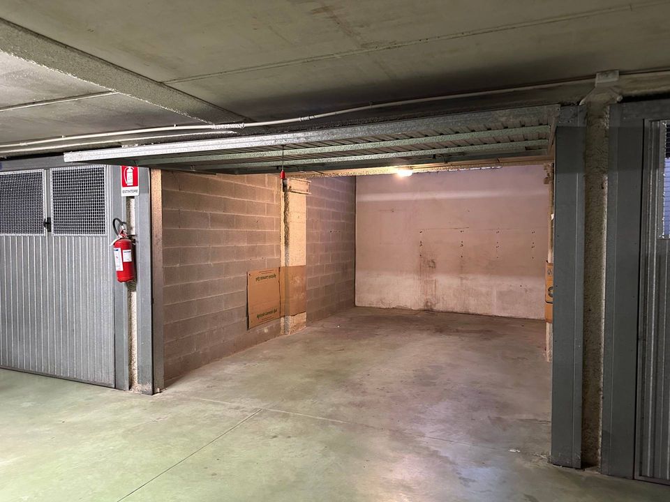 Estacionamento em Chiavari, Genoa - foto 1