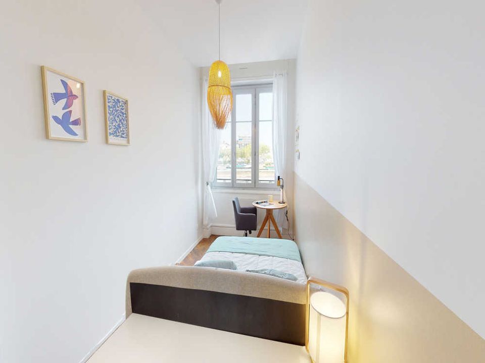 Apartment in Lyon, Rhone - photo 3