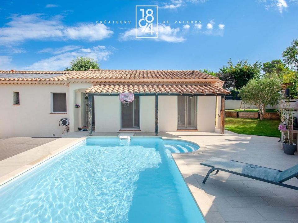 Villa in Venelles, Bouches-du-Rhone - foto 1